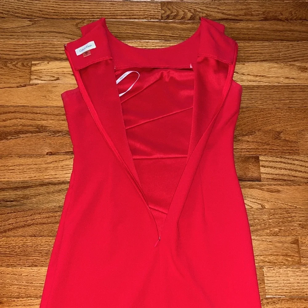 Calvin Klein Red Starburst Sleeveless Dress - Picture 8 of 8